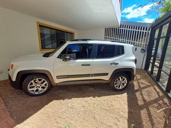 JEEP RENEGADE 1.8 16V FLEX SPORT 4P AUTOMÁTICO